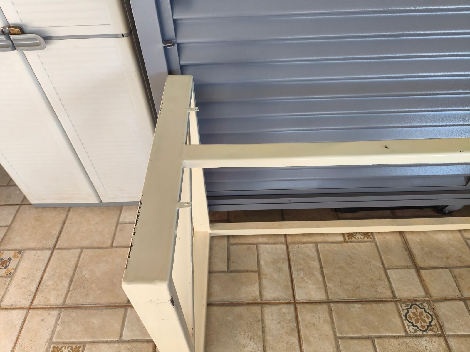 Mesa com tampo duplo MDF