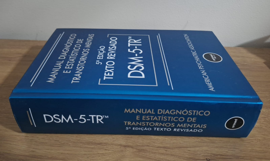 Manual Diagnóstico e Estatístico de Transtornos Mentais - DSM-5-TR: Texto Revisado